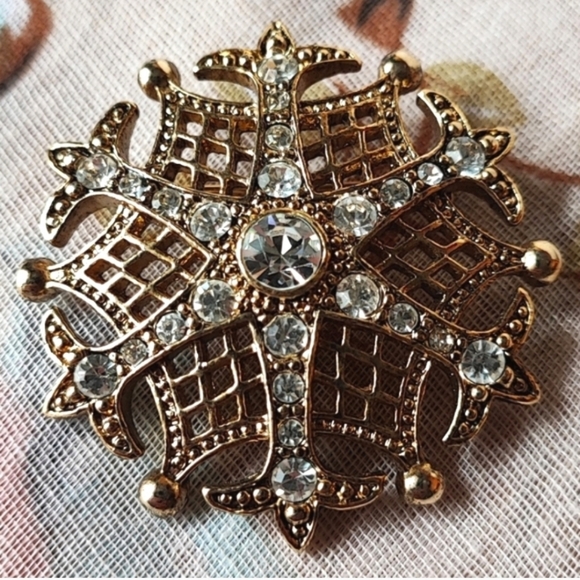 Large SNOWFLAKE Brilliant Clear Rhinestone Gold Tone Dual Link Chain Necklace - Picture 10 of 12